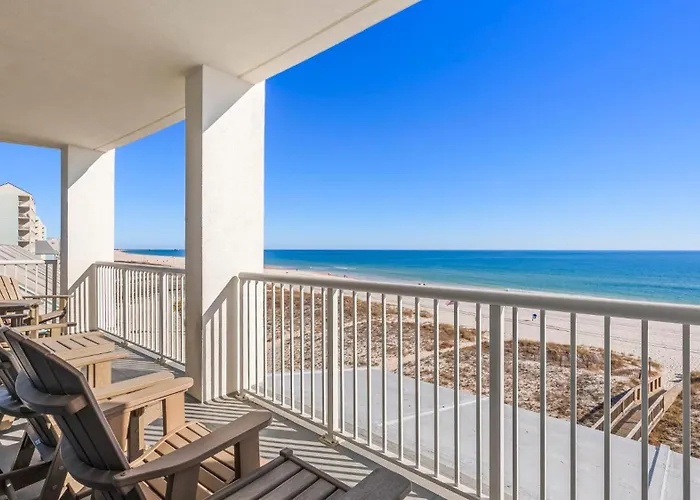 Island Tower Turquoise Tide 501 Apartment