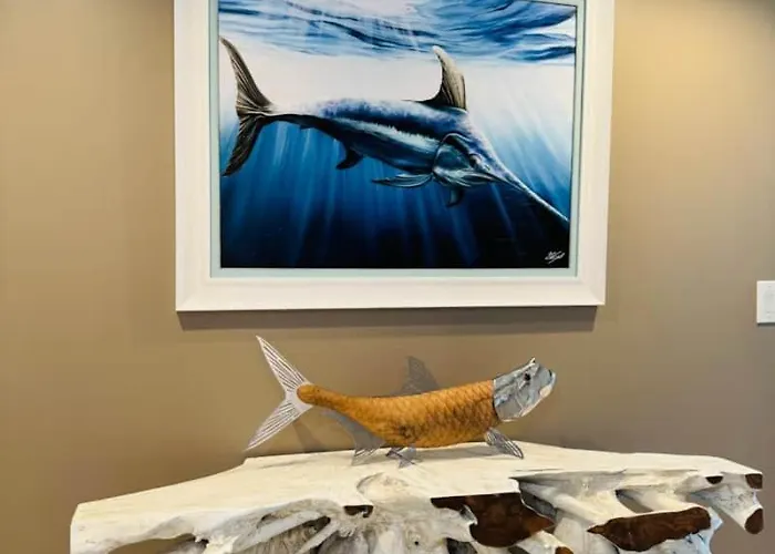 Island Tower Turquoise Tide 501 Apartment