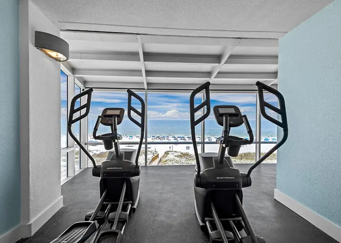 Island Tower Turquoise Tide 501 Apartment *